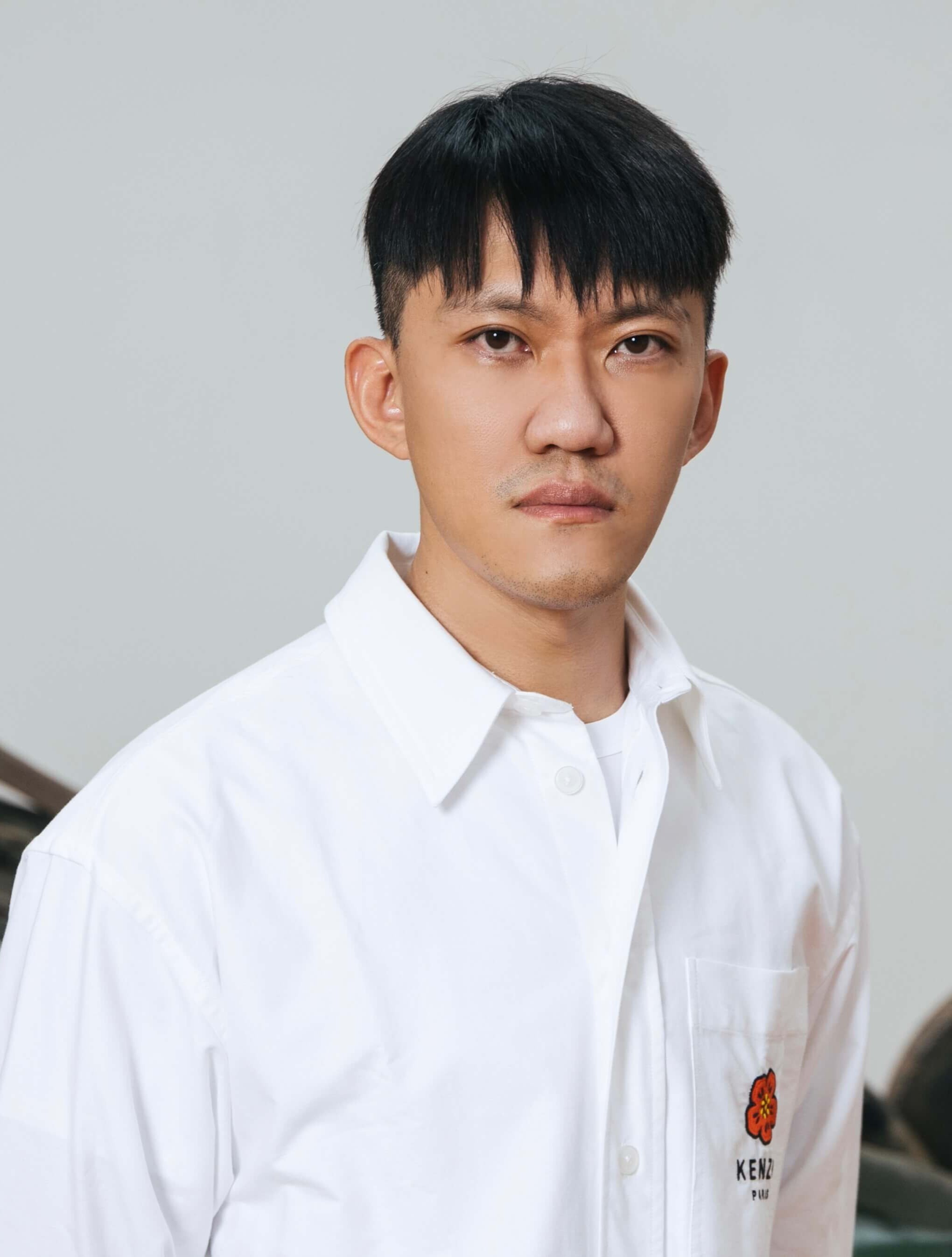 陳松志照片